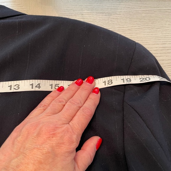 Giorgio Armani Virgin Wool Mild pinstripe Made in Italy Perfect! 41 R - Picture 8 of 13